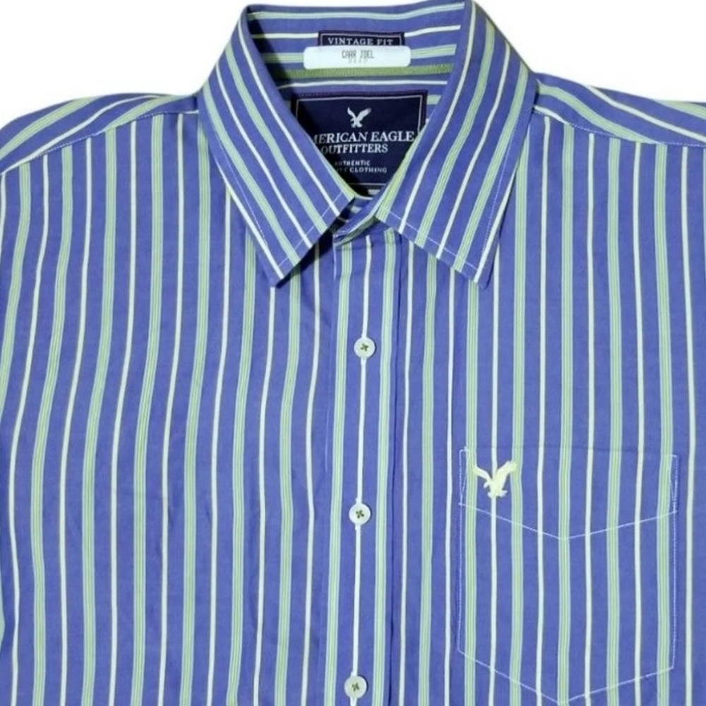 American Eagle Men Blue Striped Vtg fit long sleeves button front shirt size L